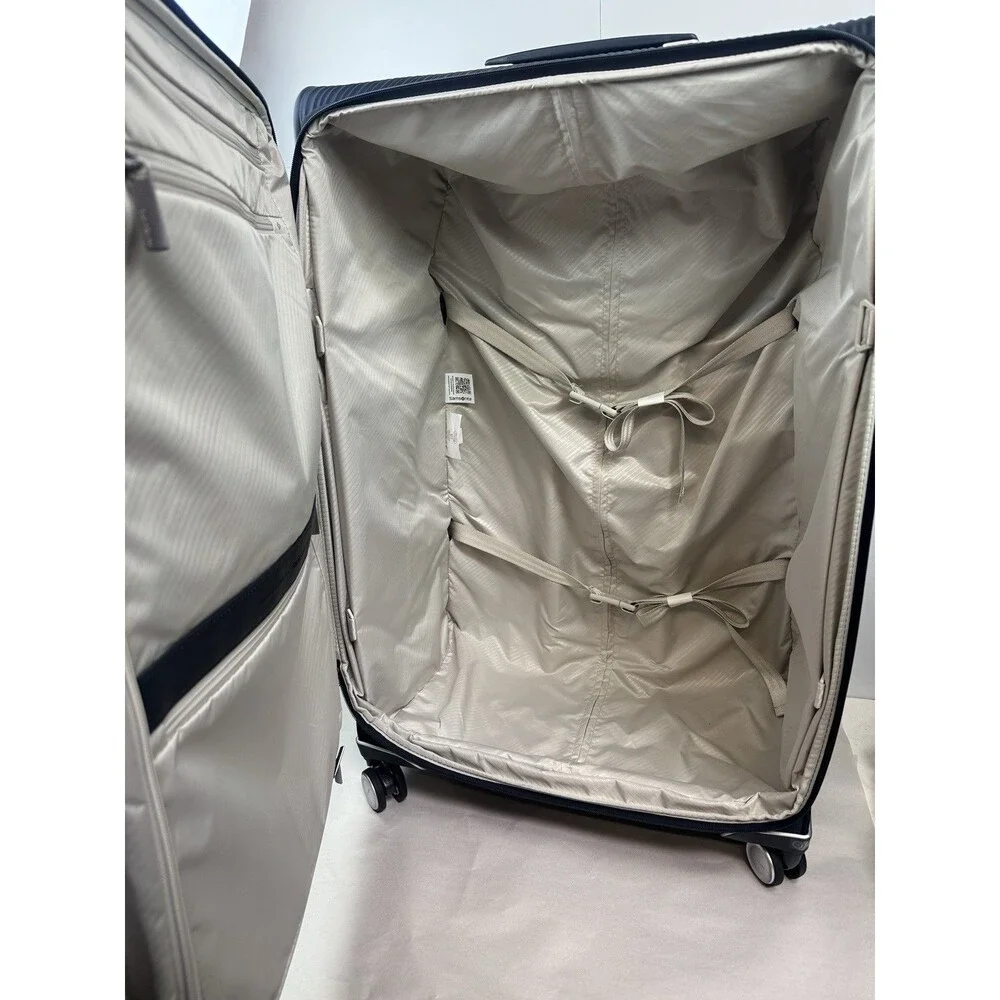Samsonite Silhouette 18 Large Softside Spinner Suitcase Luggage
